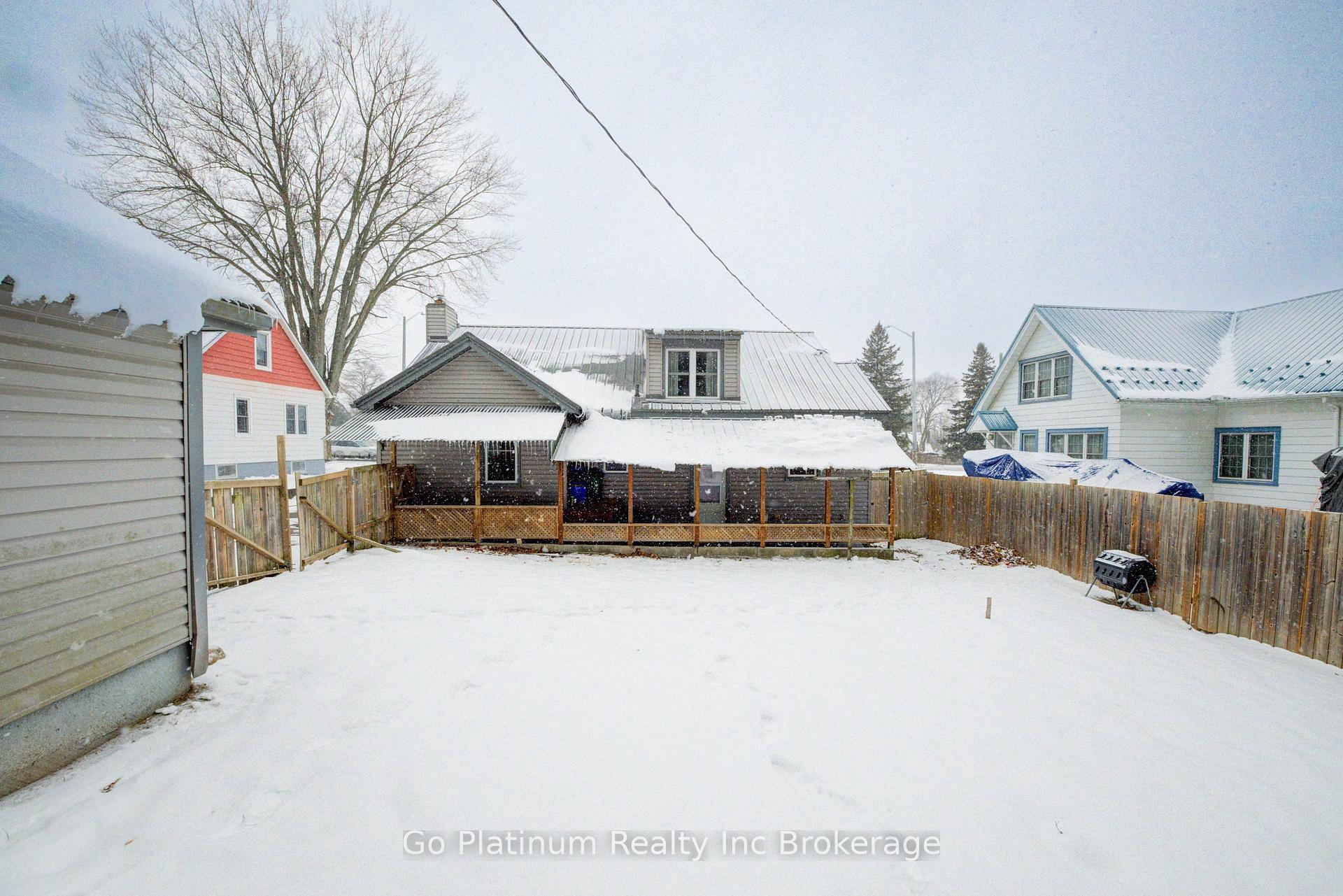 Photo 31 of 611 James Street E, Norfolk, Delhi — HOMEH