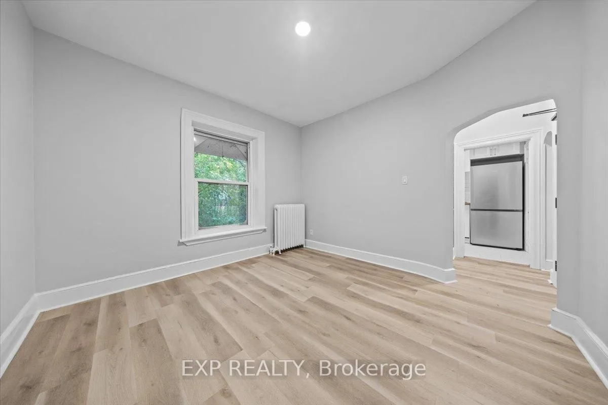 Photo 5 of Unit 5, 484 Gilmour Street, Ottawa, Ottawa Centre — HOMEH