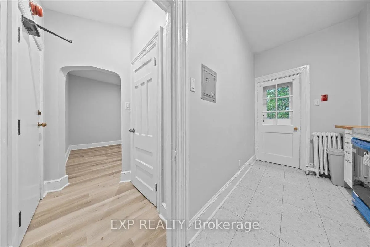 Photo 10 of Unit 5, 484 Gilmour Street, Ottawa, Ottawa Centre — HOMEH