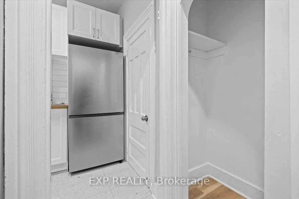 Photo 14 of Unit 5, 484 Gilmour Street, Ottawa, Ottawa Centre — HOMEH