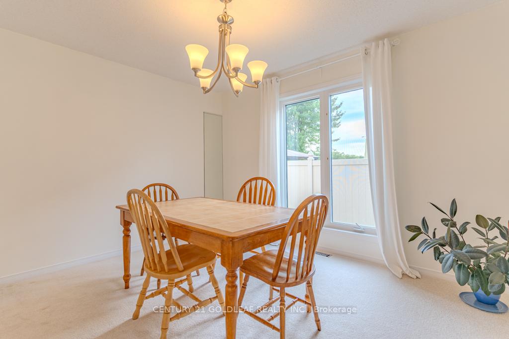 Photo 8 of 612 Chenier Way, Ottawa, Fallingbrook/Pineridge — HOMEH