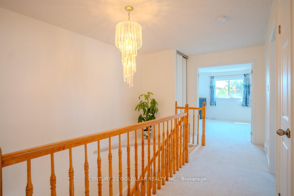 Photo 21 of 612 Chenier Way, Ottawa, Fallingbrook/Pineridge — HOMEH
