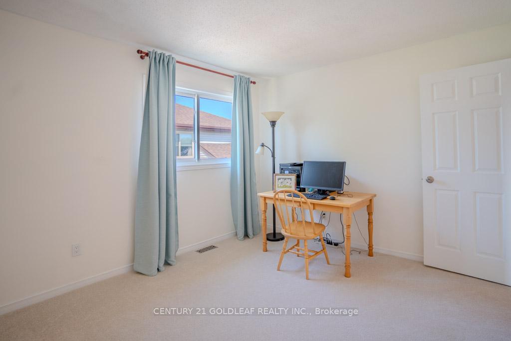 Photo 29 of 612 Chenier Way, Ottawa, Fallingbrook/Pineridge — HOMEH