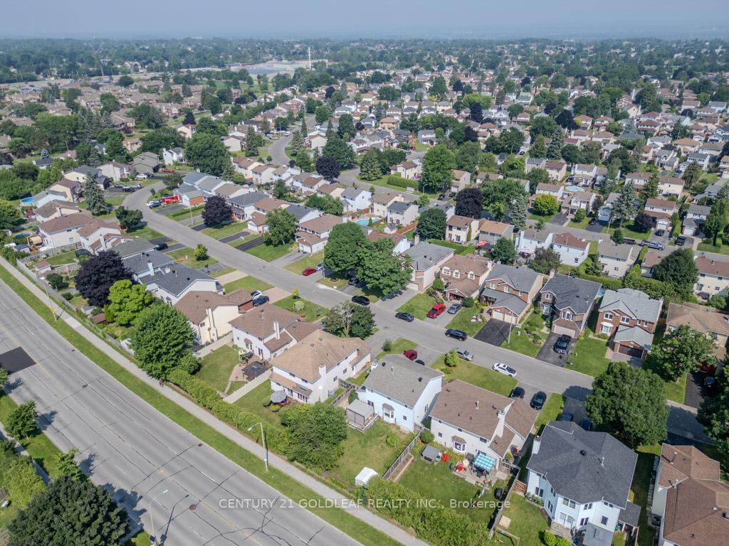 Photo 47 of 612 Chenier Way, Ottawa, Fallingbrook/Pineridge — HOMEH