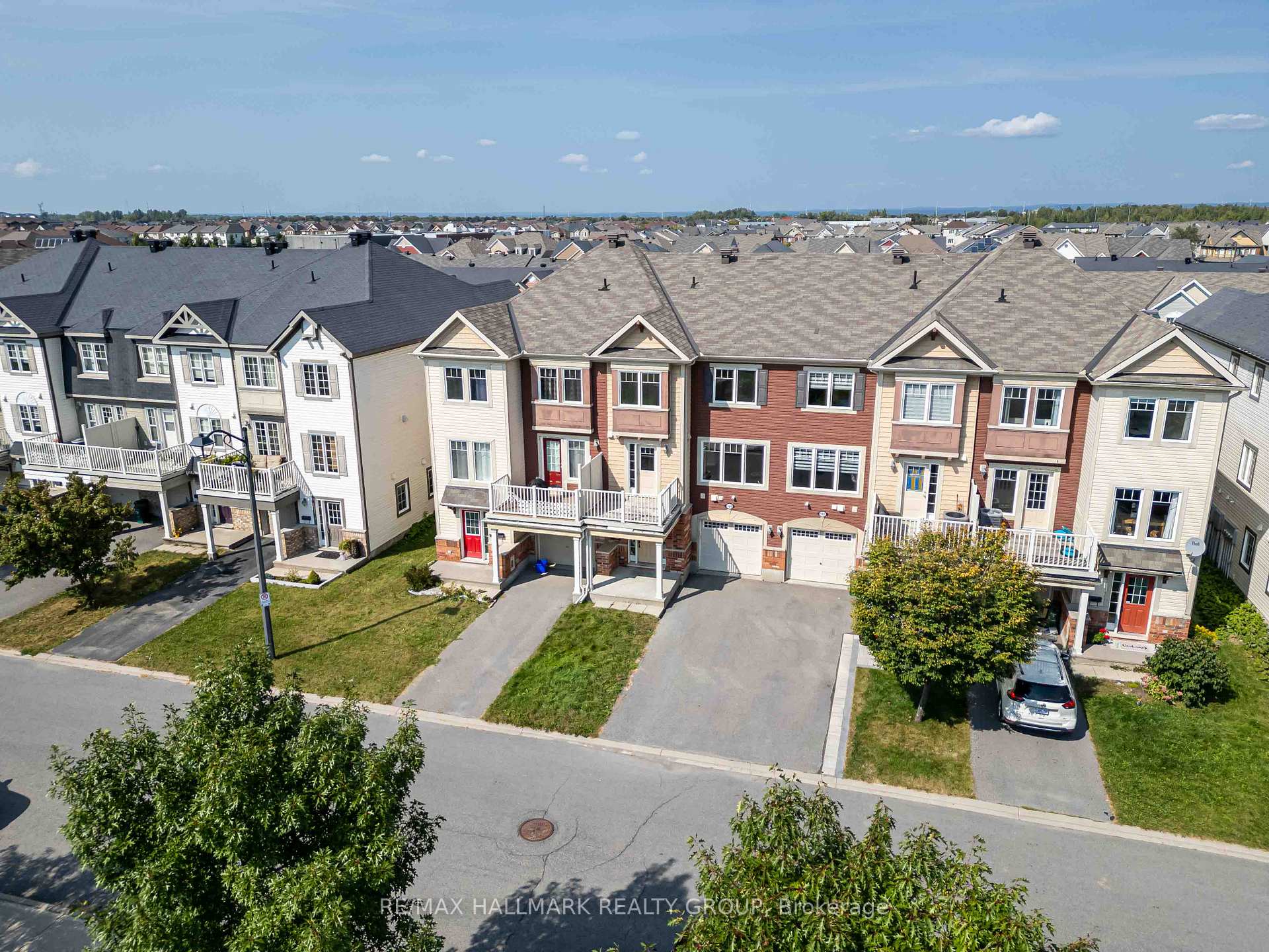 Photo 21 of 164 Sunshine Crescent, Ottawa, Notting Hill/Summerside — HOMEH
