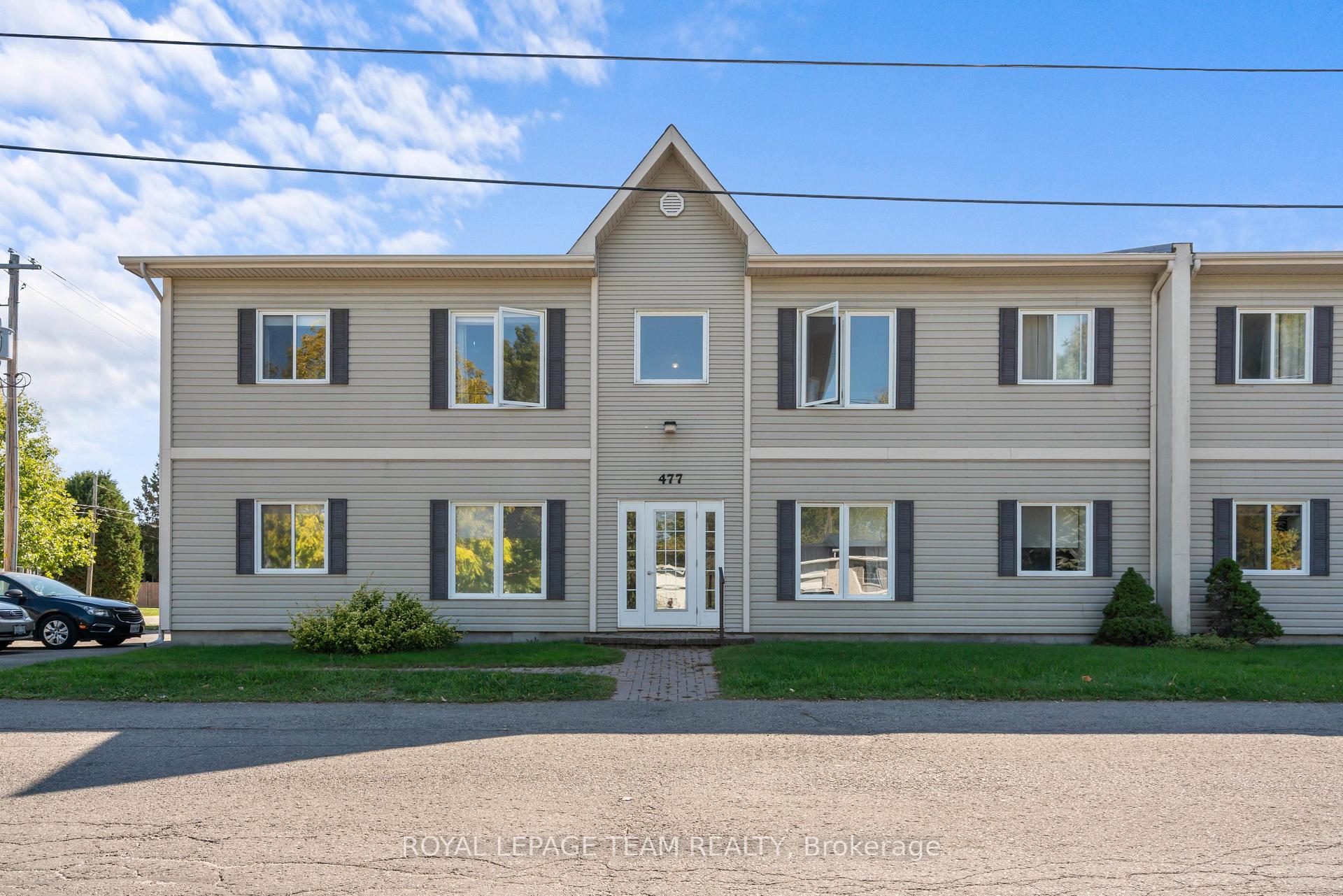 Photo 3 of 477 Clarence Street, North Dundas, Winchester — HOMEH