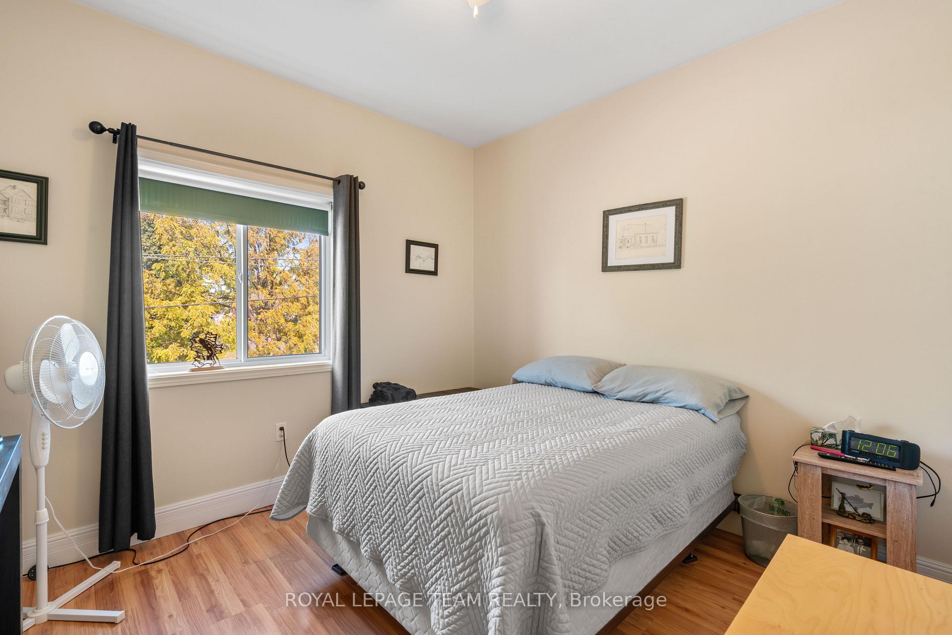Photo 14 of 477 Clarence Street, North Dundas, Winchester — HOMEH