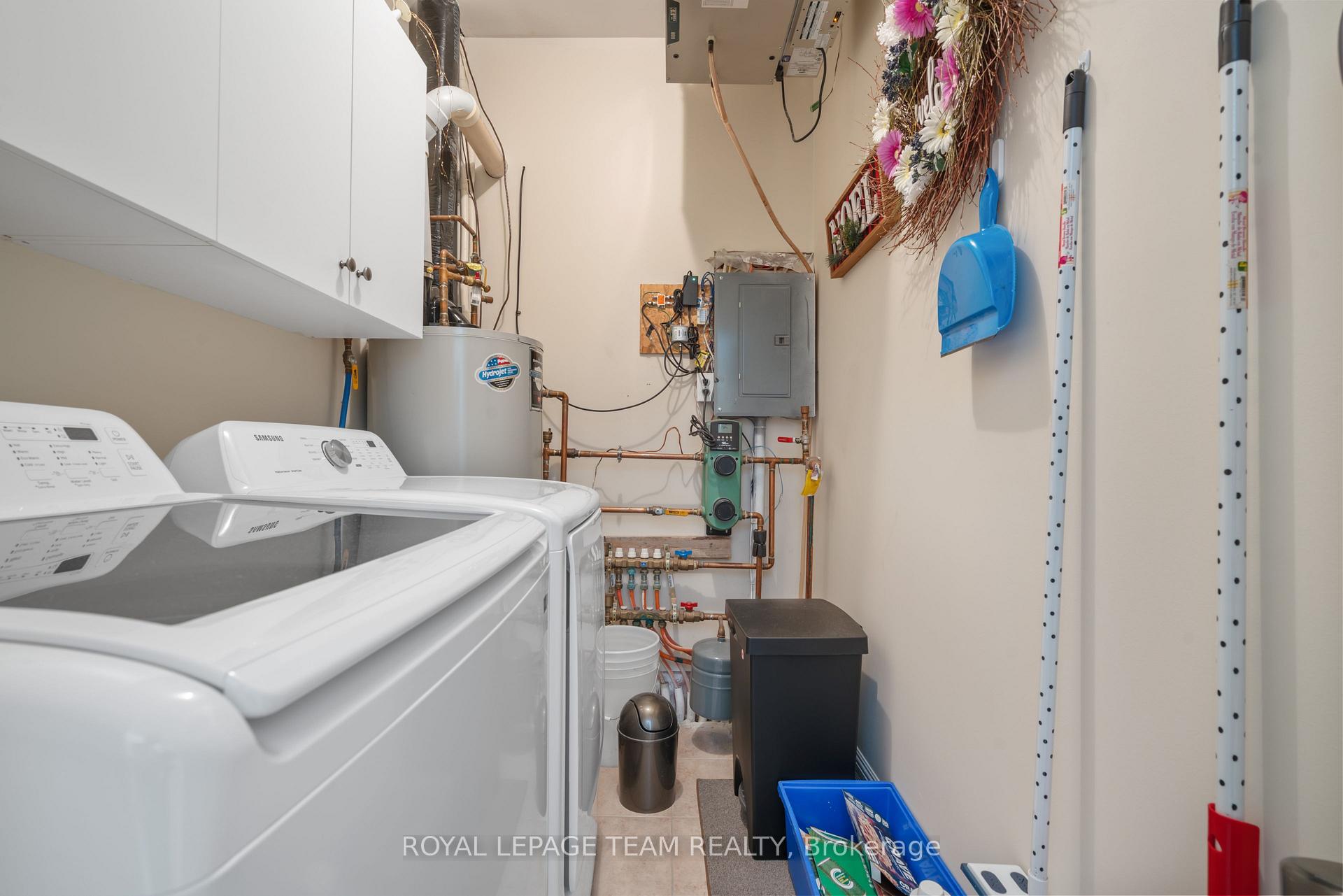 Photo 18 of 477 Clarence Street, North Dundas, Winchester — HOMEH