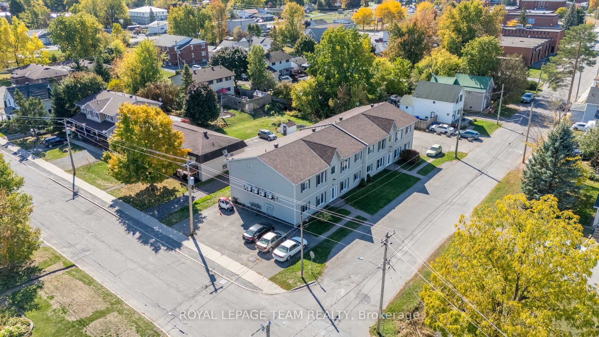 Photo 27 of 477 Clarence Street, North Dundas, Winchester — HOMEH