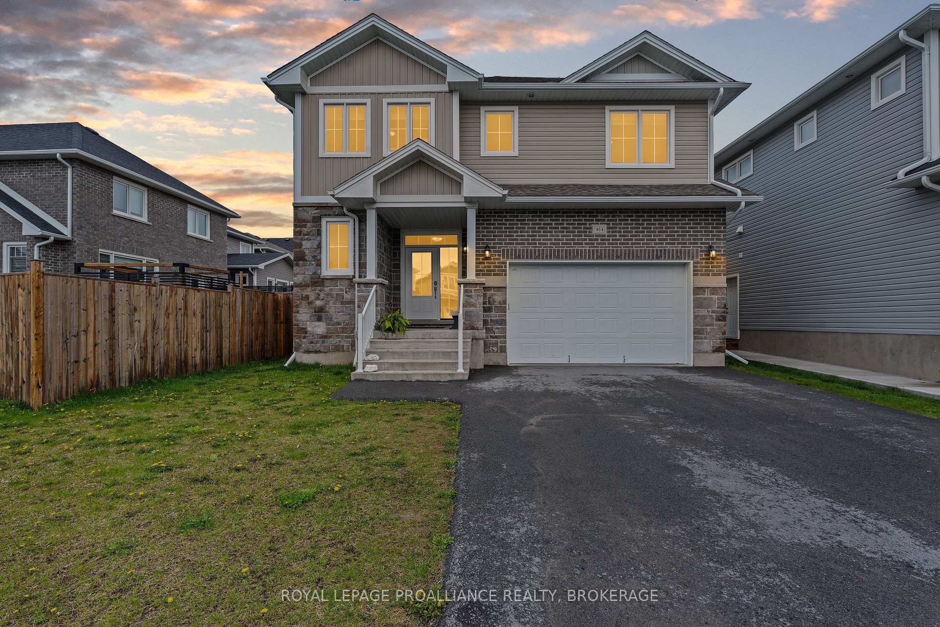 Photo 2 of 464 Beth Crescent, Kingston, City Northwest — HOMEH