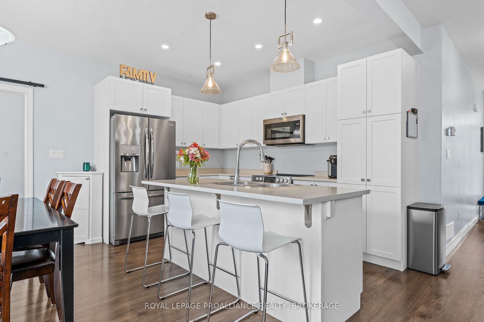 Photo 12 of 464 Beth Crescent, Kingston, City Northwest — HOMEH