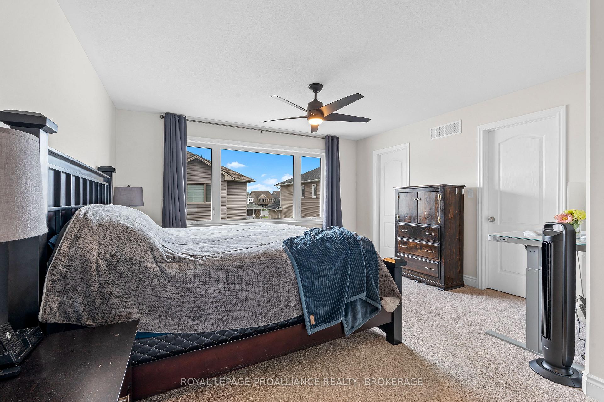Photo 19 of 464 Beth Crescent, Kingston, City Northwest — HOMEH