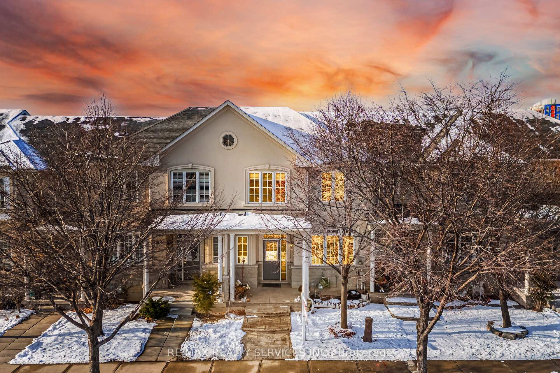 Photo 1 of 3027 Richview Boulevard, Oakville, Bronte Creek — HOMEH