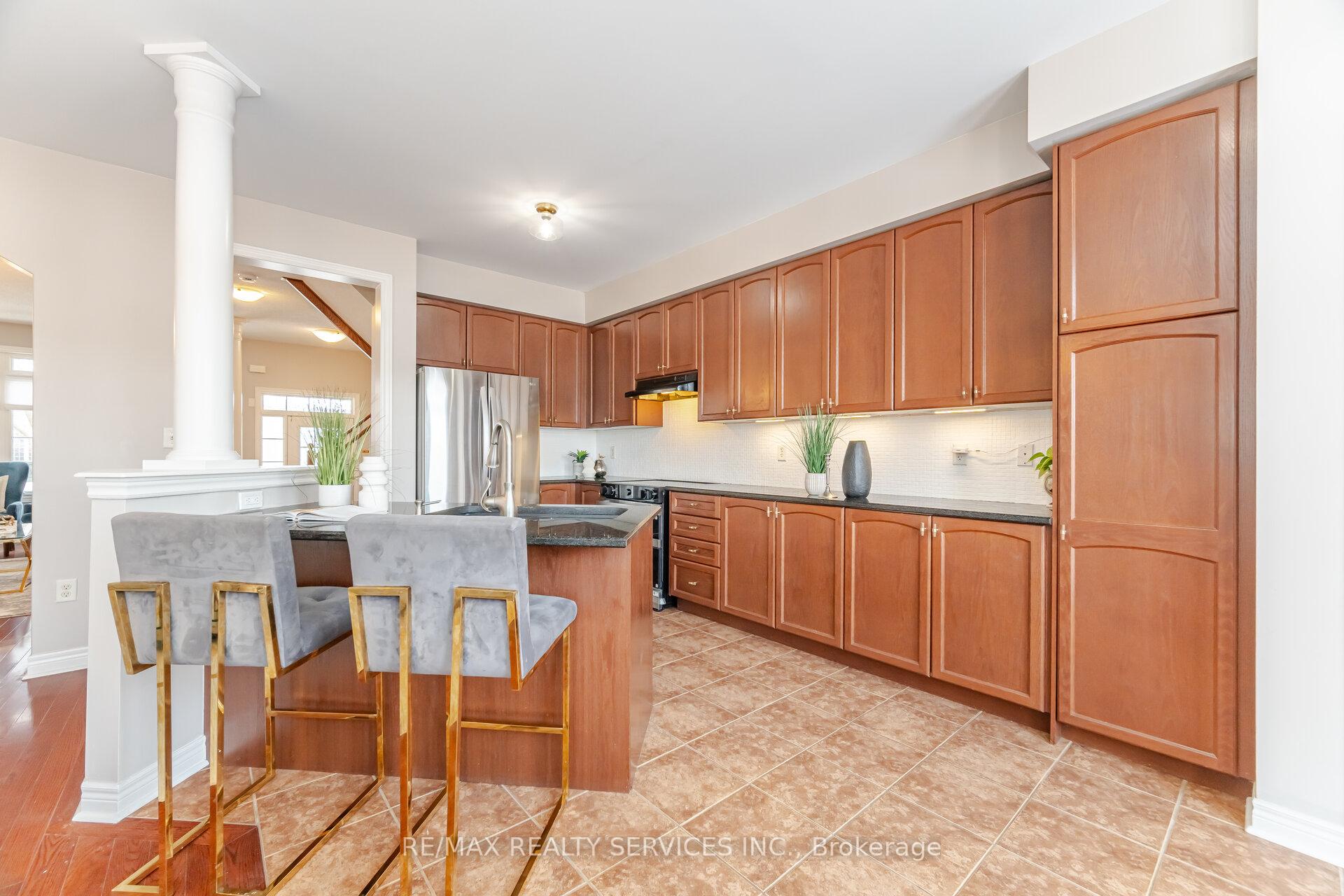 Photo 16 of 3027 Richview Boulevard, Oakville, Bronte Creek — HOMEH