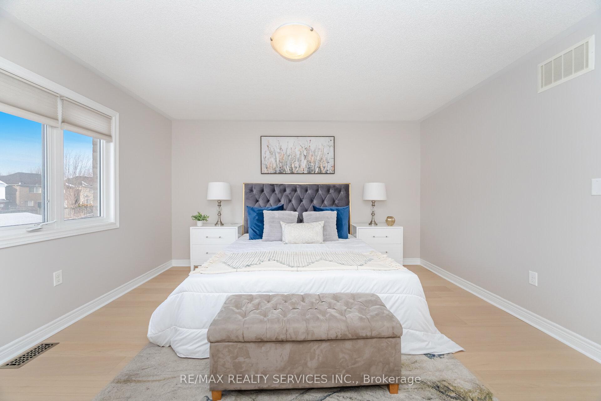 Photo 23 of 3027 Richview Boulevard, Oakville, Bronte Creek — HOMEH