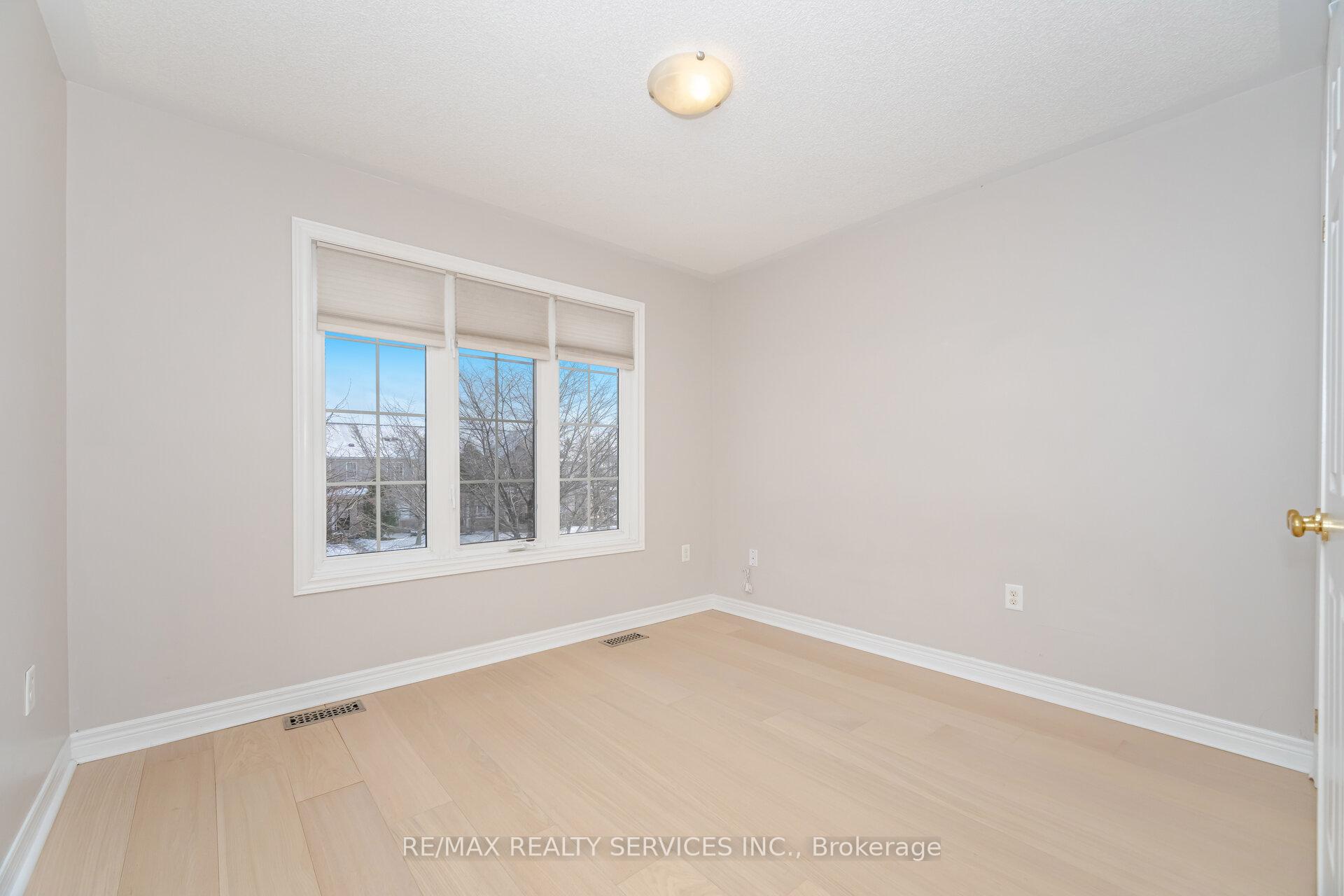 Photo 27 of 3027 Richview Boulevard, Oakville, Bronte Creek — HOMEH