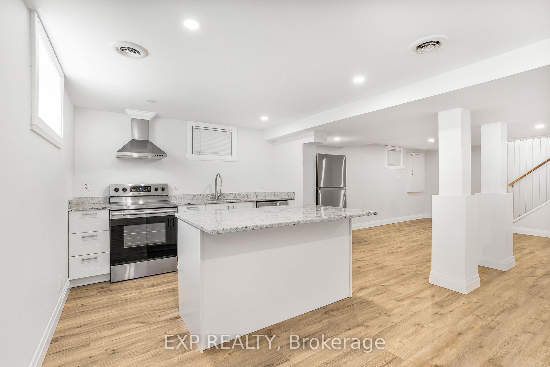 Photo 14 of 494 Wolffdale Crescent, Ottawa, Overbrook/Castle Heights — HOMEH