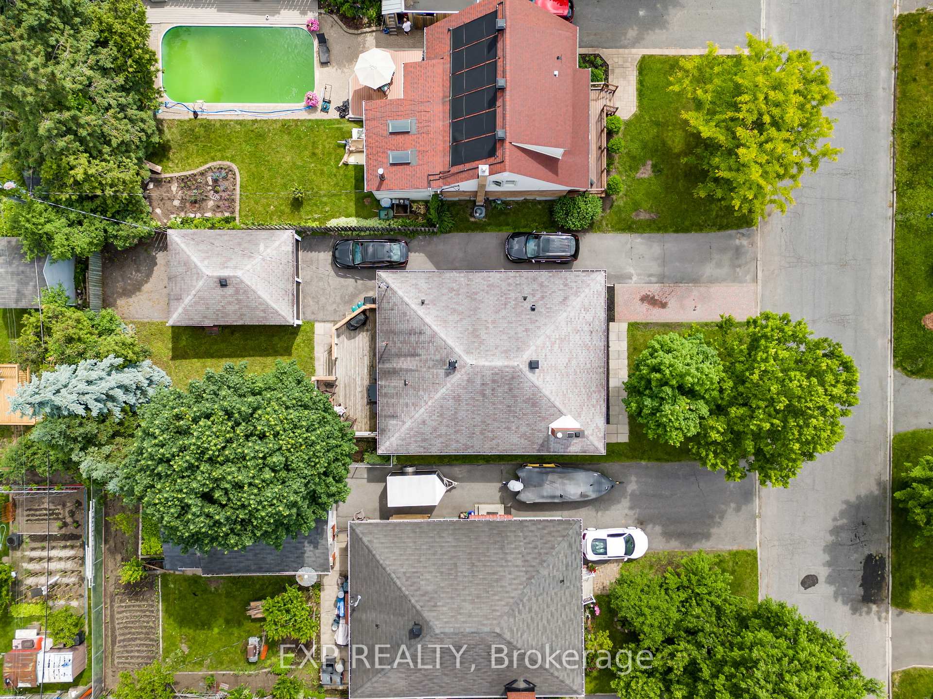 Photo 27 of 494 Wolffdale Crescent, Ottawa, Overbrook/Castle Heights — HOMEH