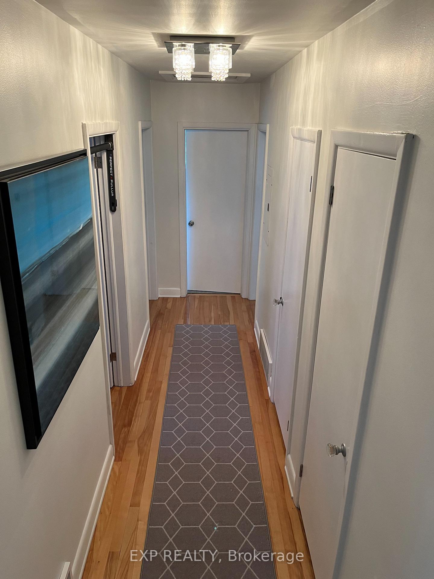 Photo 36 of 494 Wolffdale Crescent, Ottawa, Overbrook/Castle Heights — HOMEH