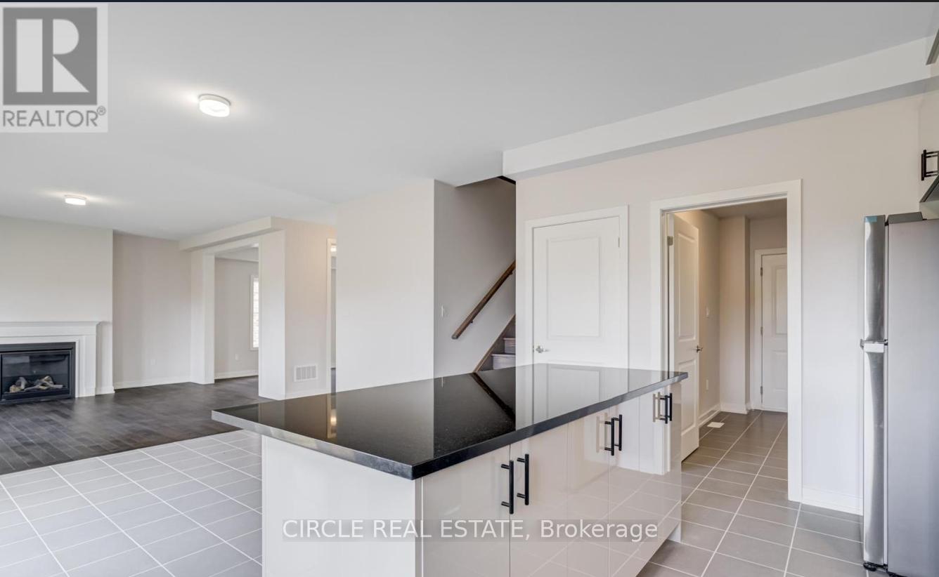 Photo 14 of 19 Tulip Crescent, Norfolk, Simcoe — HOMEH
