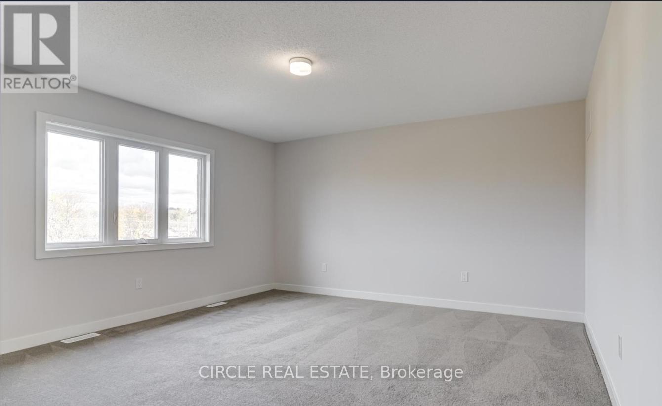 Photo 20 of 19 Tulip Crescent, Norfolk, Simcoe — HOMEH