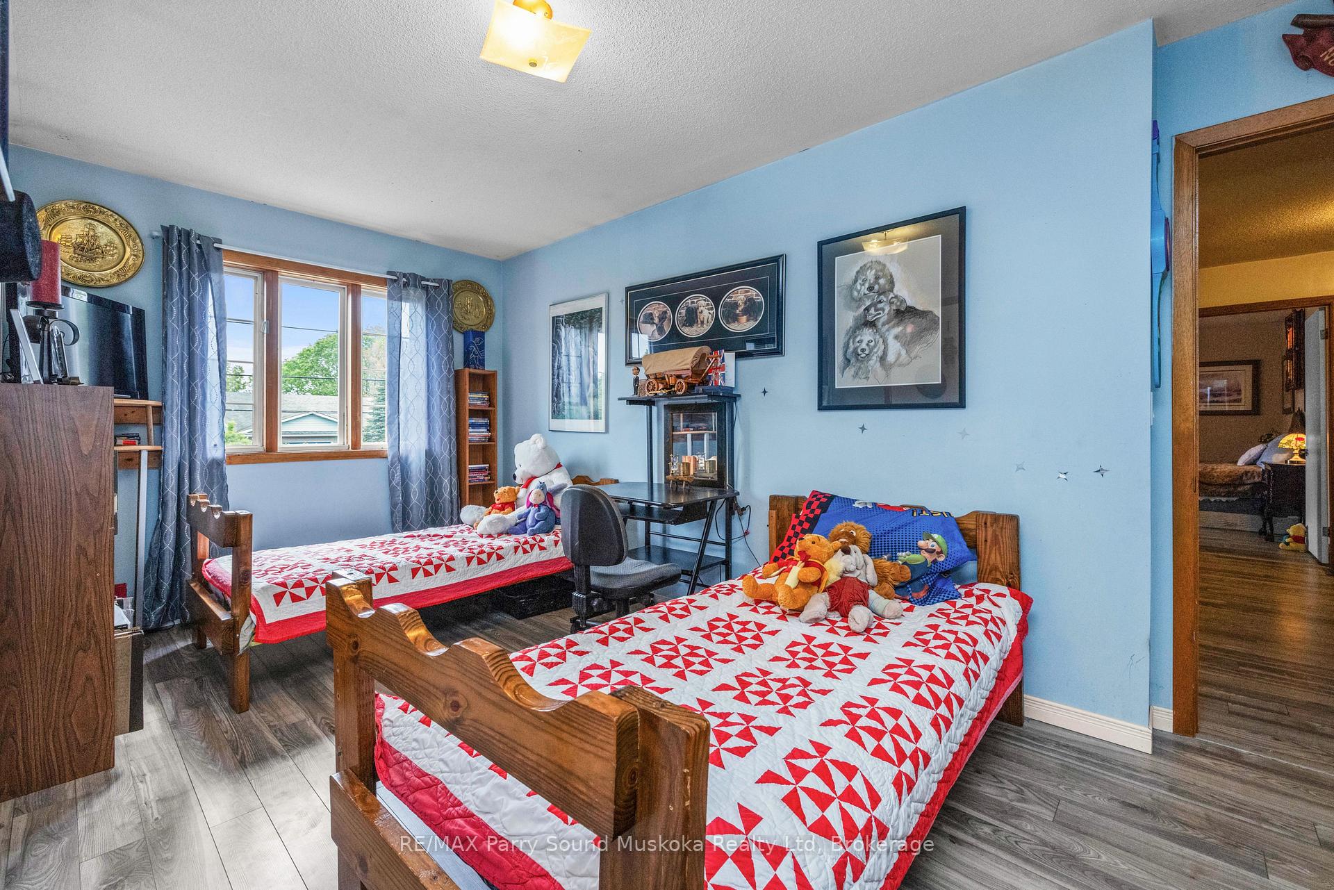 Photo 33 of 19 Macklaim Drive, Parry Sound — HOMEH