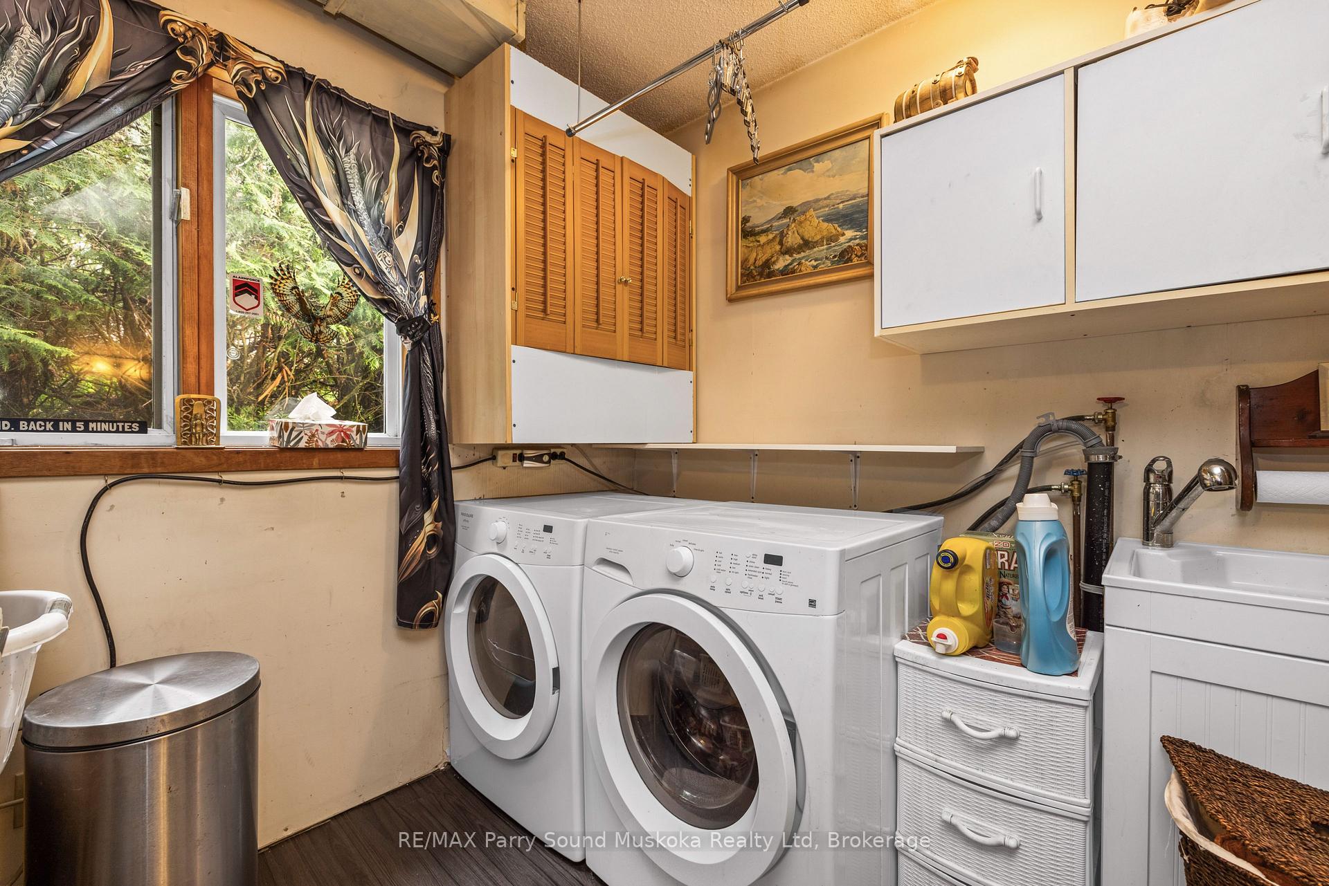 Photo 35 of 19 Macklaim Drive, Parry Sound — HOMEH