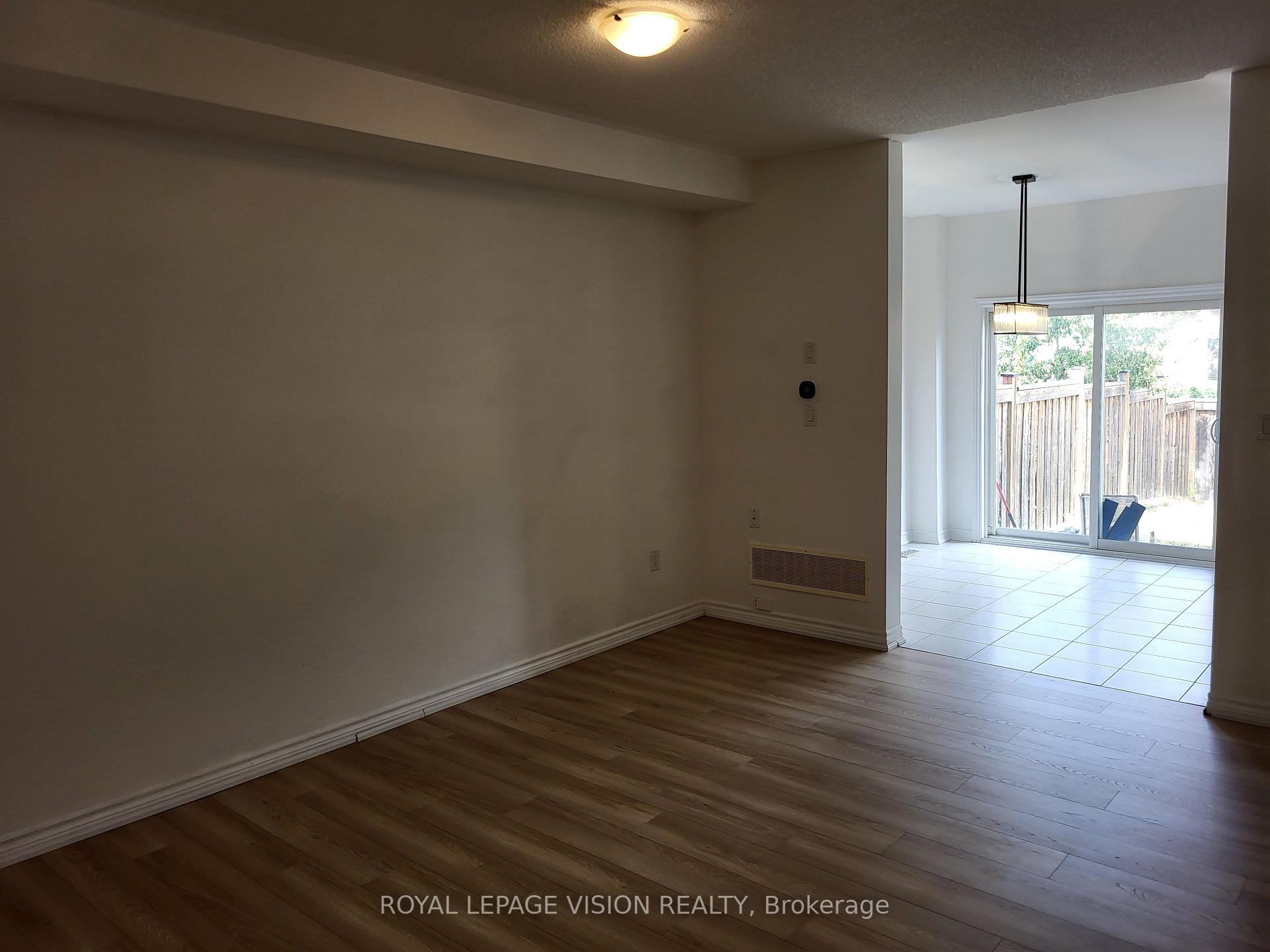 Photo 23 of Unit Upper, 715 Agnew Crescent, Milton, Beaty — HOMEH