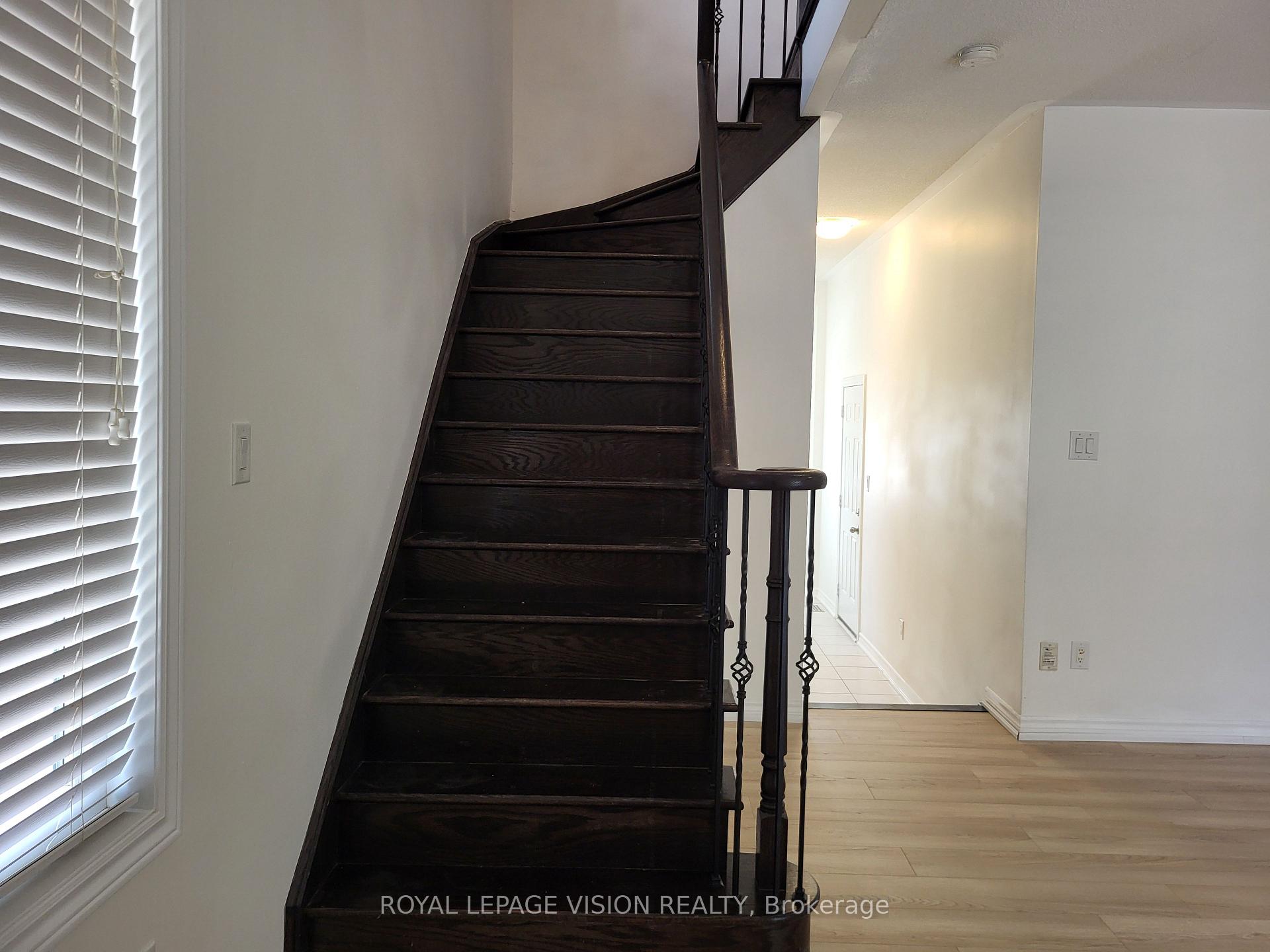 Photo 16 of Unit Upper, 715 Agnew Crescent, Milton, Beaty — HOMEH