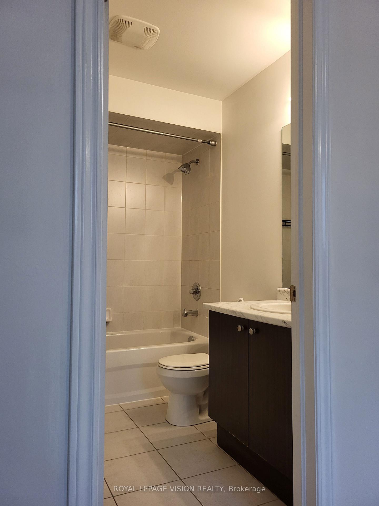 Photo 17 of Unit Upper, 715 Agnew Crescent, Milton, Beaty — HOMEH