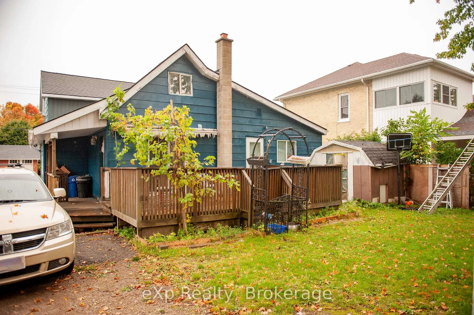 Photo 4 of 191 Frances Street, North Huron, Wingham — HOMEH