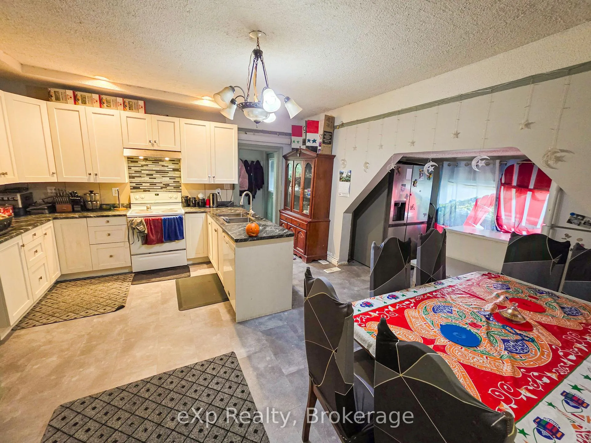 Photo 13 of 191 Frances Street, North Huron, Wingham — HOMEH
