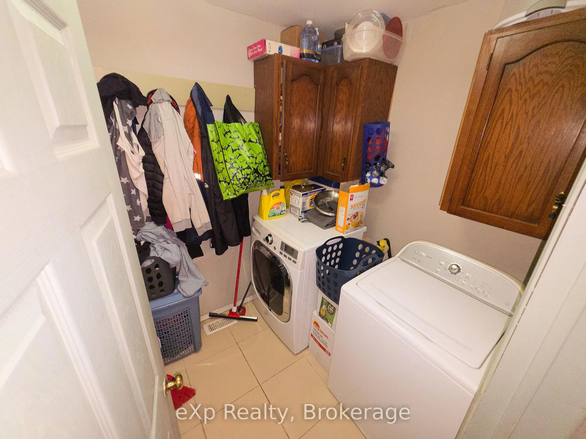 Photo 17 of 191 Frances Street, North Huron, Wingham — HOMEH
