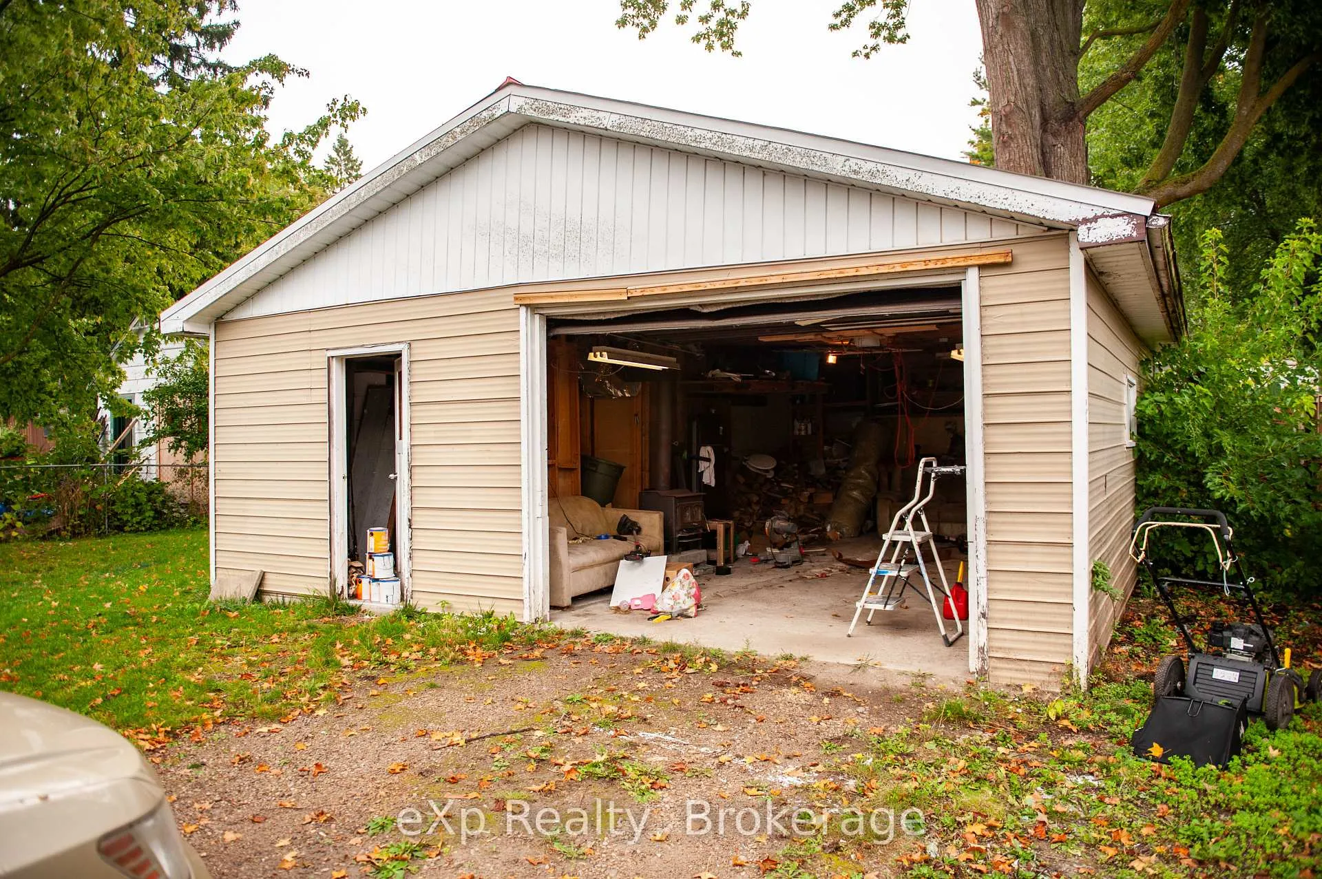 Photo 31 of 191 Frances Street, North Huron, Wingham — HOMEH