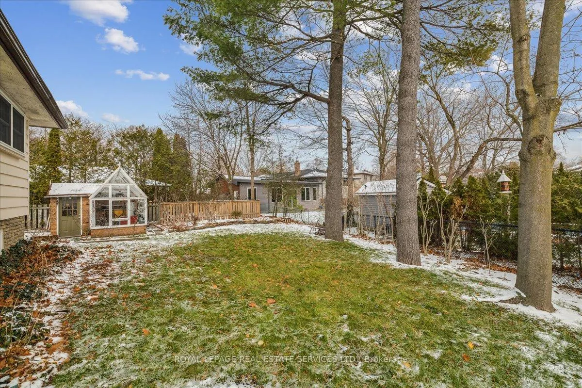 Photo 8 of 411 Brookmill Road, Oakville, Ford — HOMEH