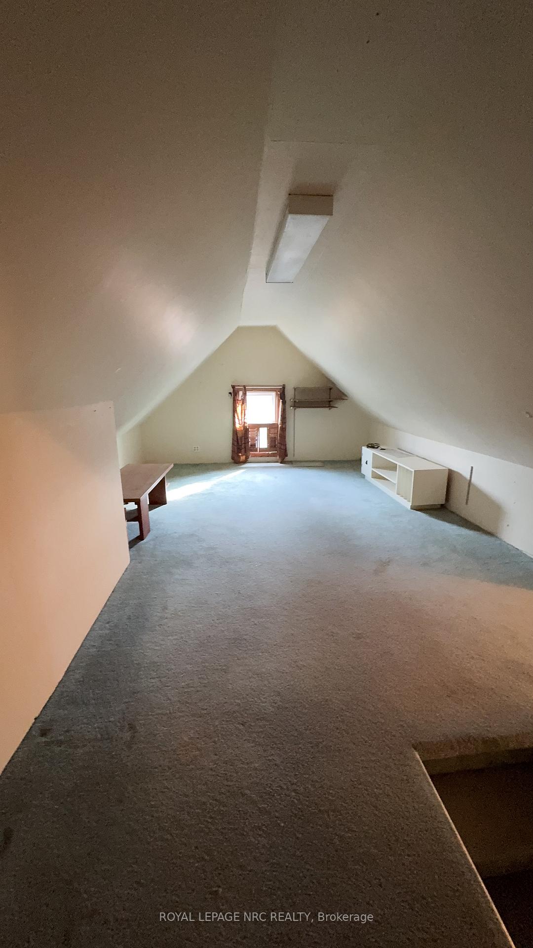 Photo 27 of 4579 Eastwood Crescent, Niagara Falls, Downtown — HOMEH