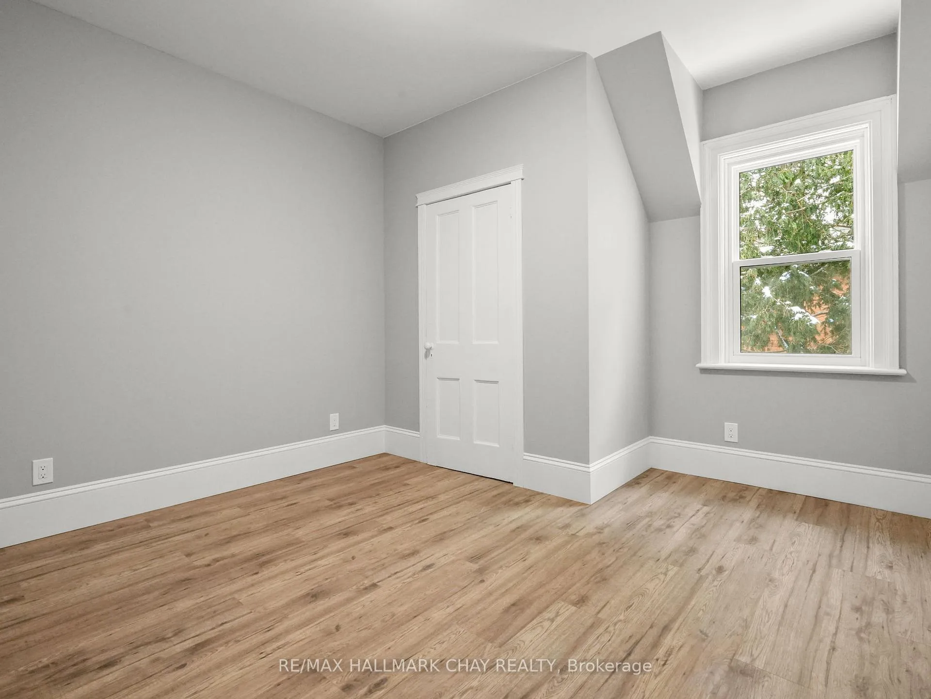 Photo 35 of 14 Wilson Street, New Tecumseth, Tottenham — HOMEH