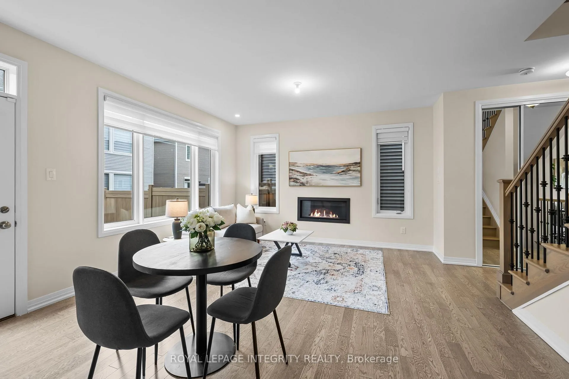 Photo 14 of 807 Mercier Crescent E, Ottawa, Chapel Hill South - Orleans Village — HOMEH