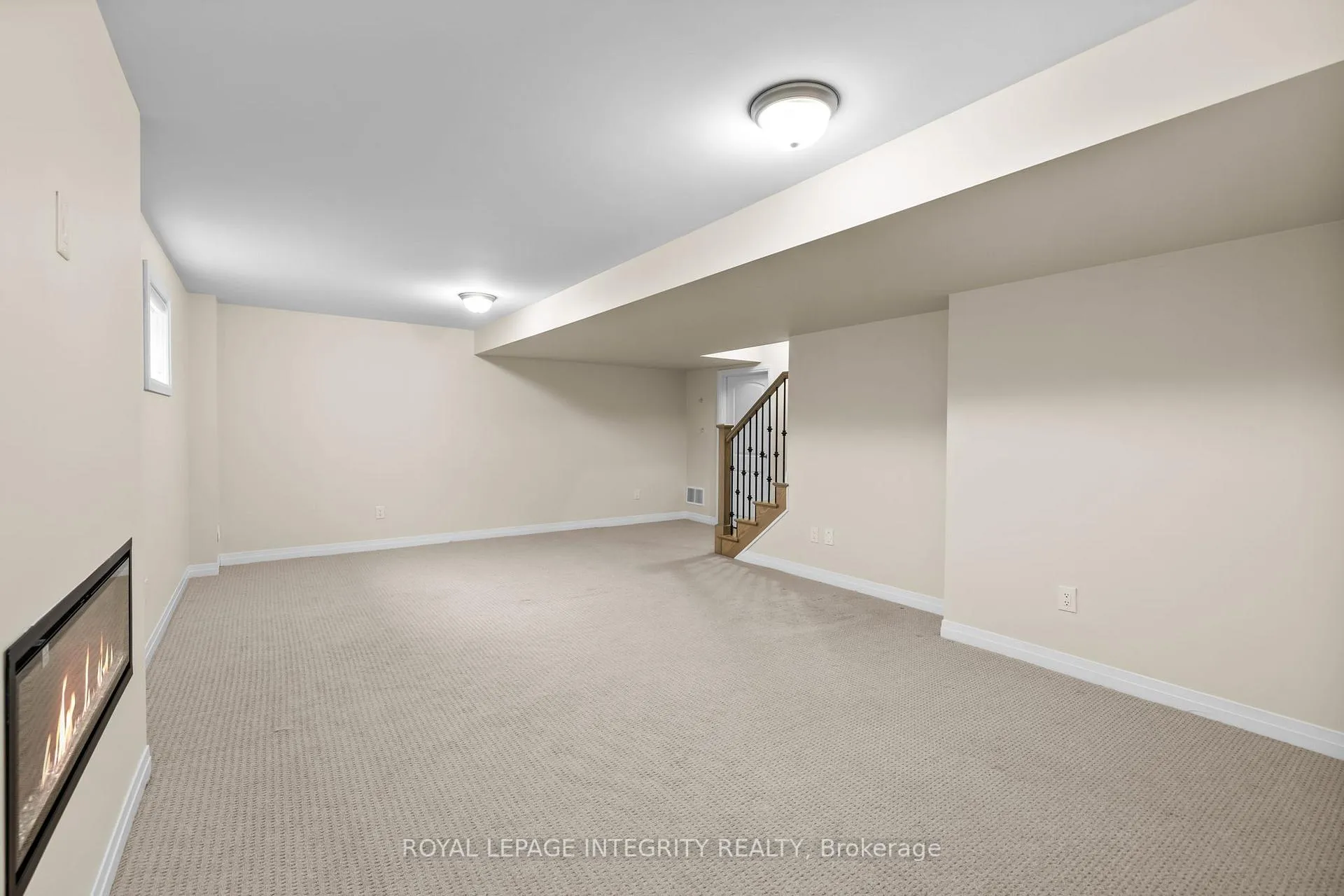 Photo 31 of 807 Mercier Crescent E, Ottawa, Chapel Hill South - Orleans Village — HOMEH