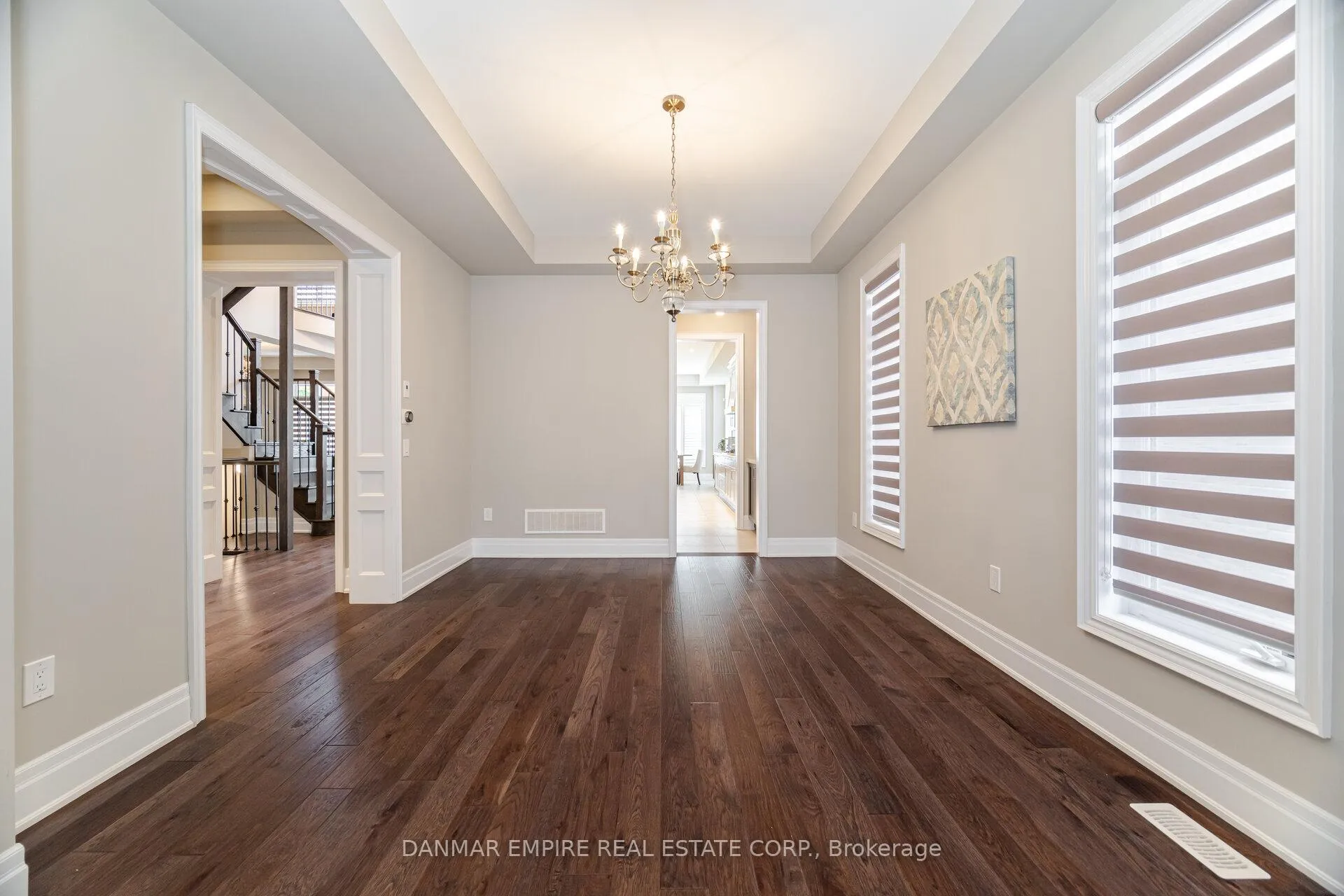 Photo 7 of 386 Tudor Avenue, Oakville, West — HOMEH