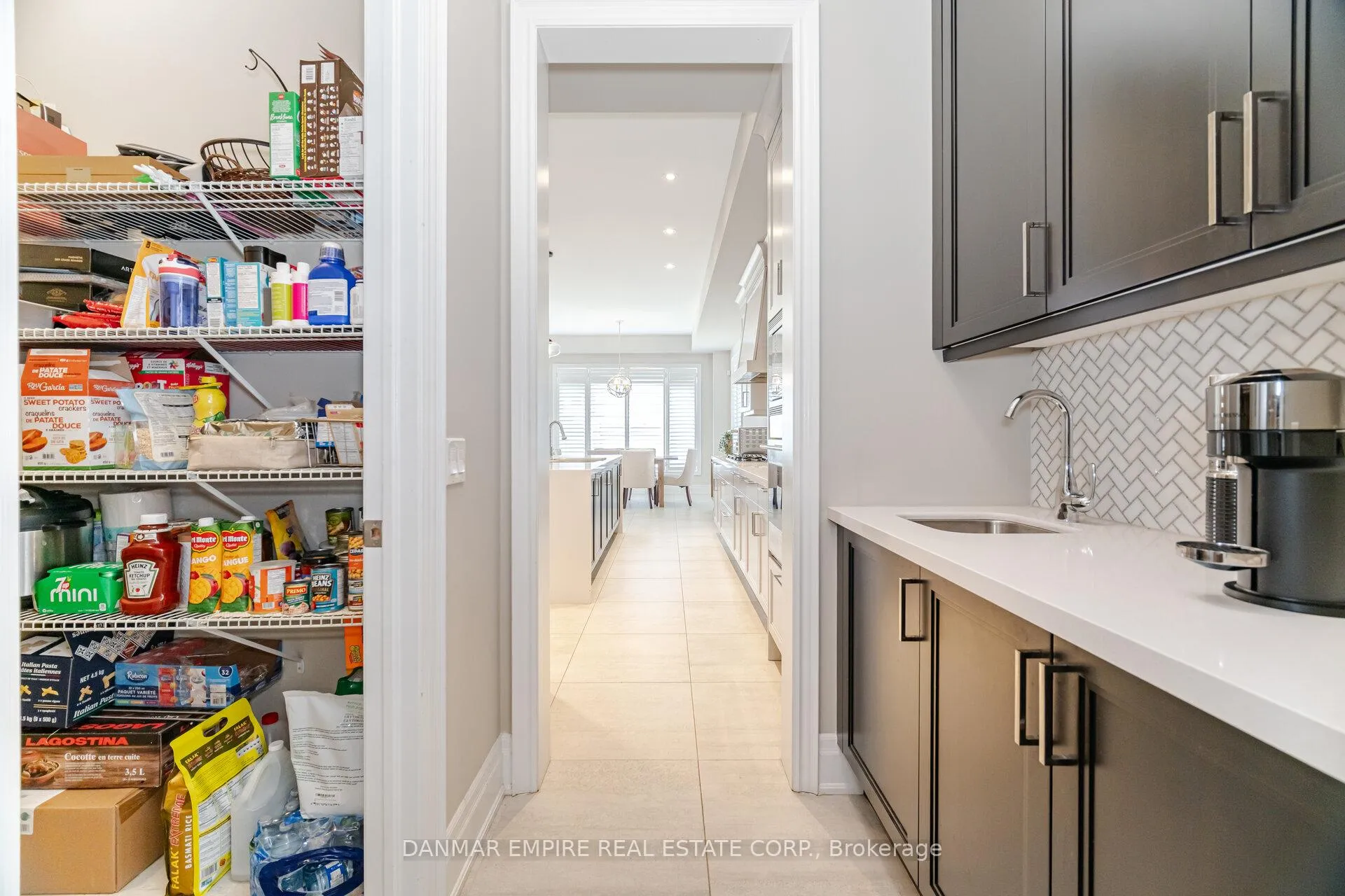 Photo 13 of 386 Tudor Avenue, Oakville, West — HOMEH