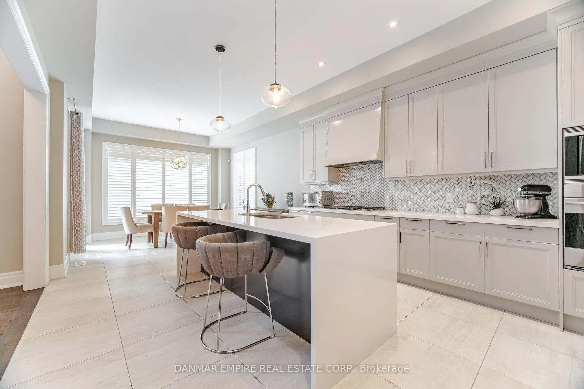 Photo 15 of 386 Tudor Avenue, Oakville, West — HOMEH
