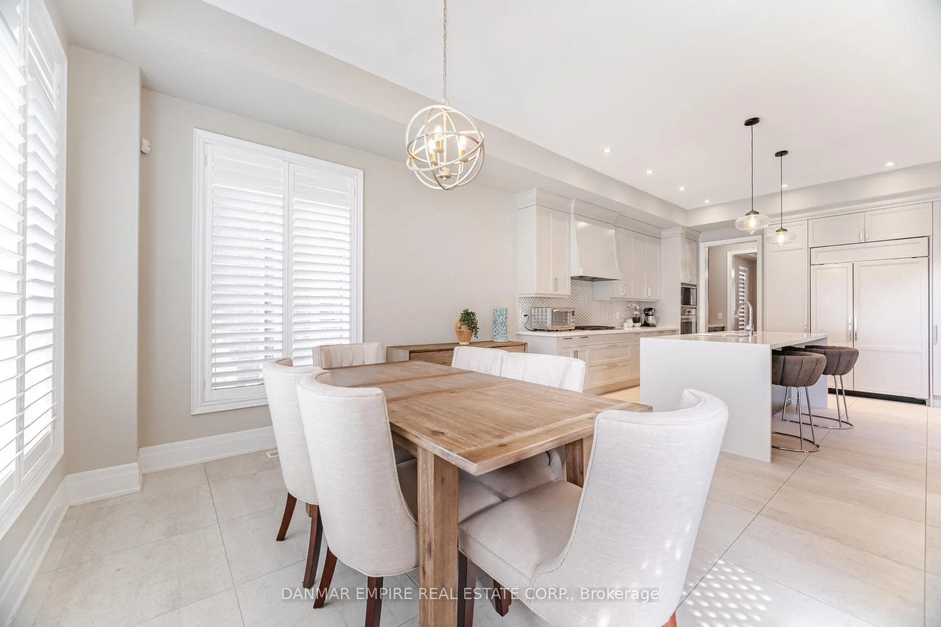 Photo 16 of 386 Tudor Avenue, Oakville, West — HOMEH