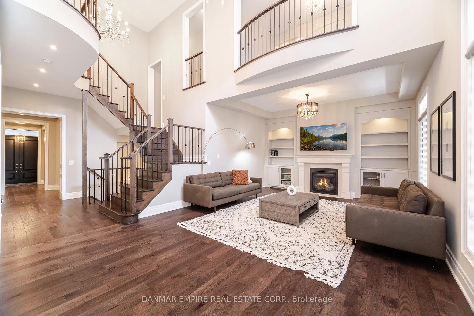 Photo 21 of 386 Tudor Avenue, Oakville, West — HOMEH