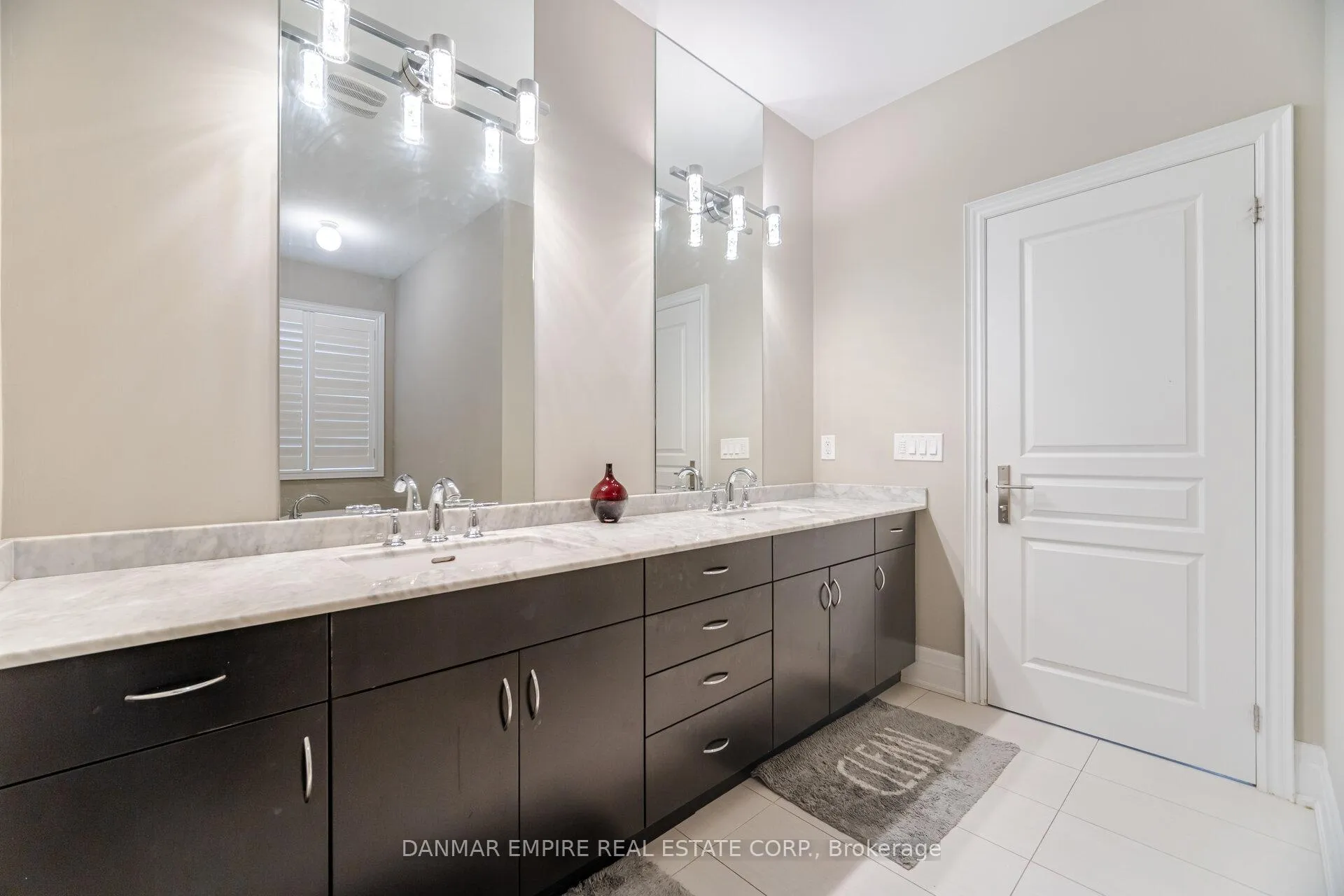 Photo 29 of 386 Tudor Avenue, Oakville, West — HOMEH
