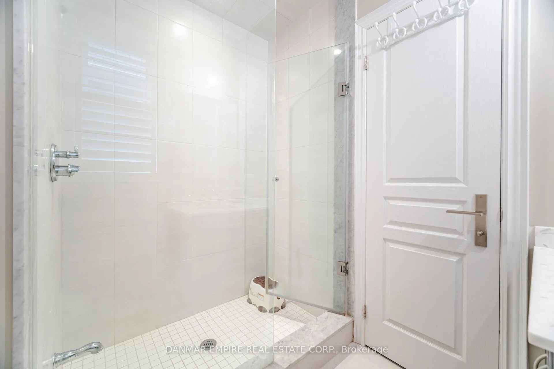 Photo 37 of 386 Tudor Avenue, Oakville, West — HOMEH