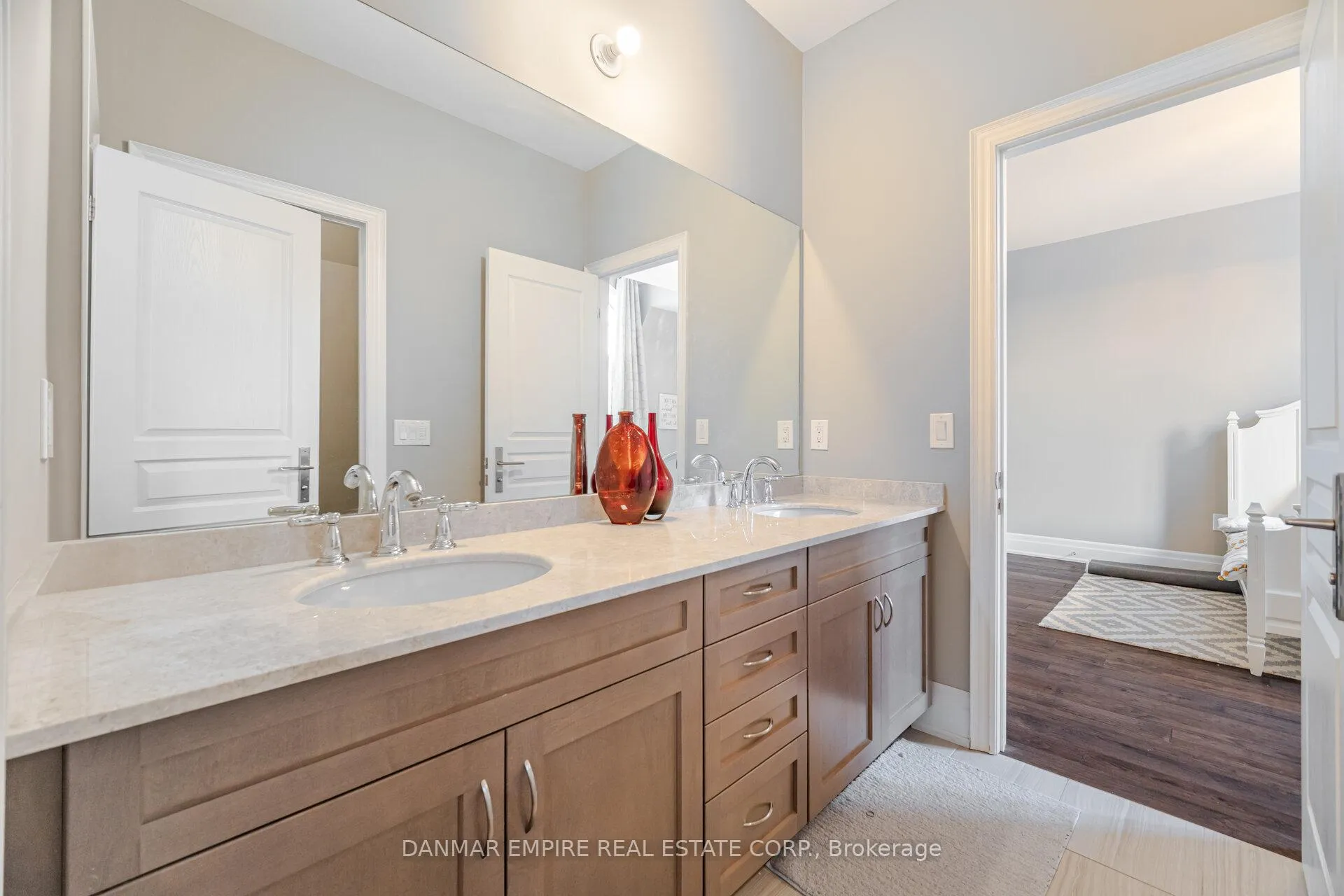 Photo 41 of 386 Tudor Avenue, Oakville, West — HOMEH