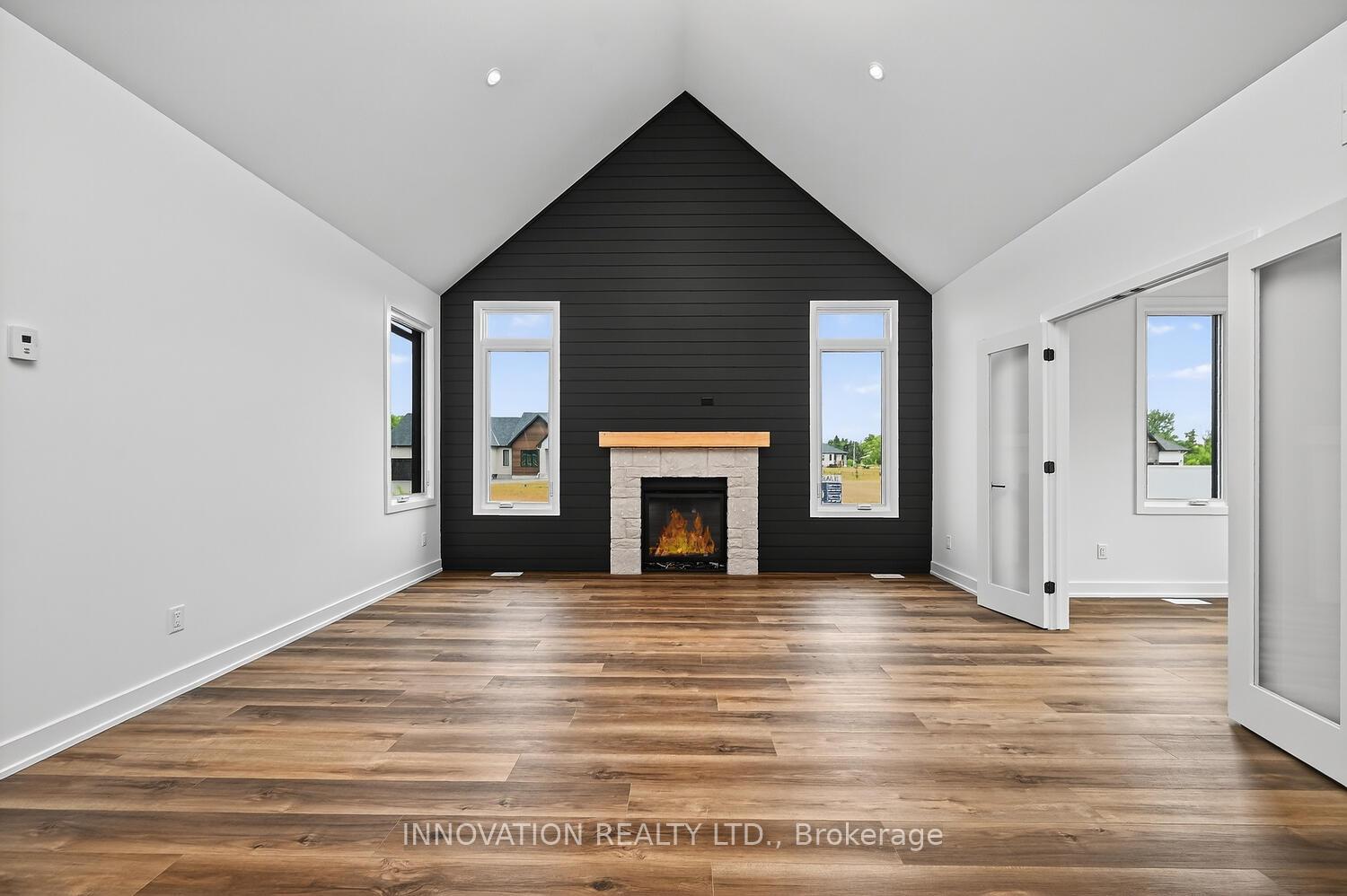 Photo 6 of 1694 Sharon Street, North Dundas, North Dundas (Mountain) Twp — HOMEH