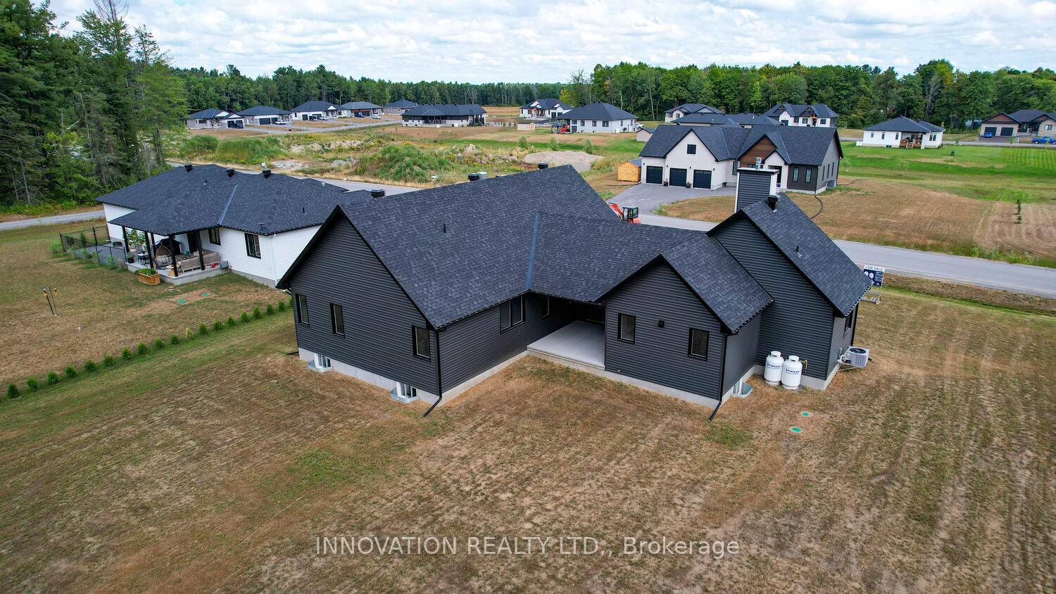 Photo 33 of 1694 Sharon Street, North Dundas, North Dundas (Mountain) Twp — HOMEH