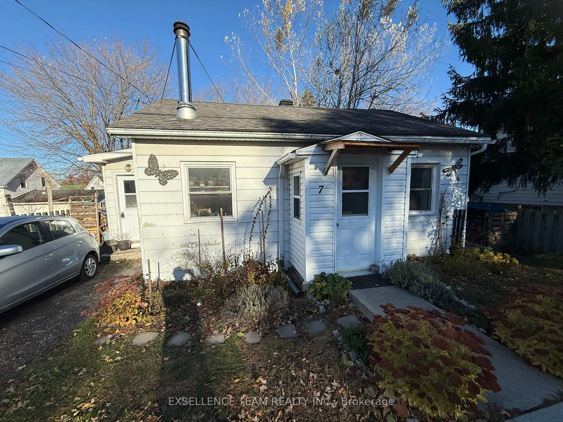 Photo 1 of 7 Mechanic Street E, North Glengarry, Maxville — HOMEH